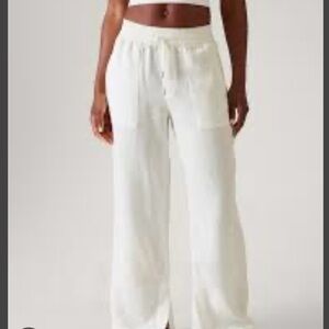 Athleta Retreat White Linen pants. Mid-rise. Excellent condition. Barely worn.